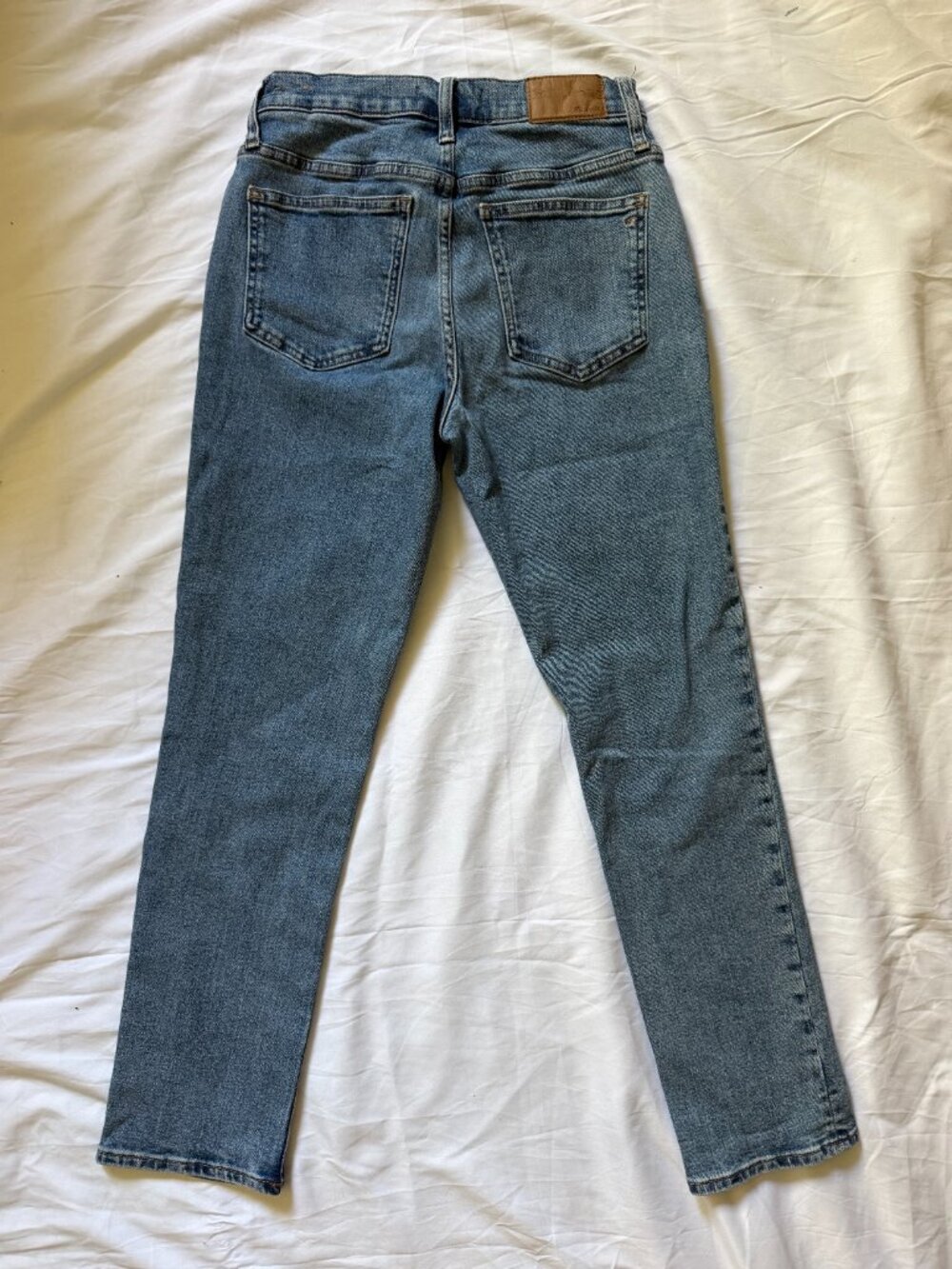 Madewell Women's Mid-Rise Perfect Vintage Jeans Medium Wash Size 26 - Picture 3 of 7